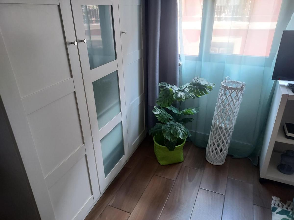 Valentina Apartment มาดริด ภายนอก รูปภาพ